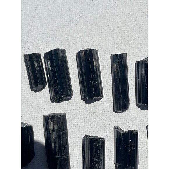 Black Tourmaline Parcel lot - 338 Carats - for jewelry making wire wrapping - Picture 6 of 10